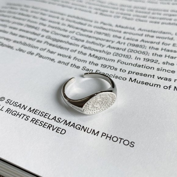 18K Goldplated Moon and Sun Face Signet Ring - Picture 7 of 12